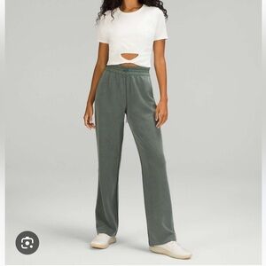 Lululemon Softstreme High-Rise Pant